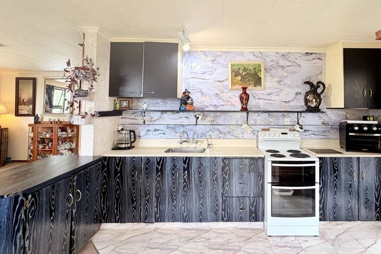 Photo of property in 42 Jessop Street, South Hill, Oamaru, 9400