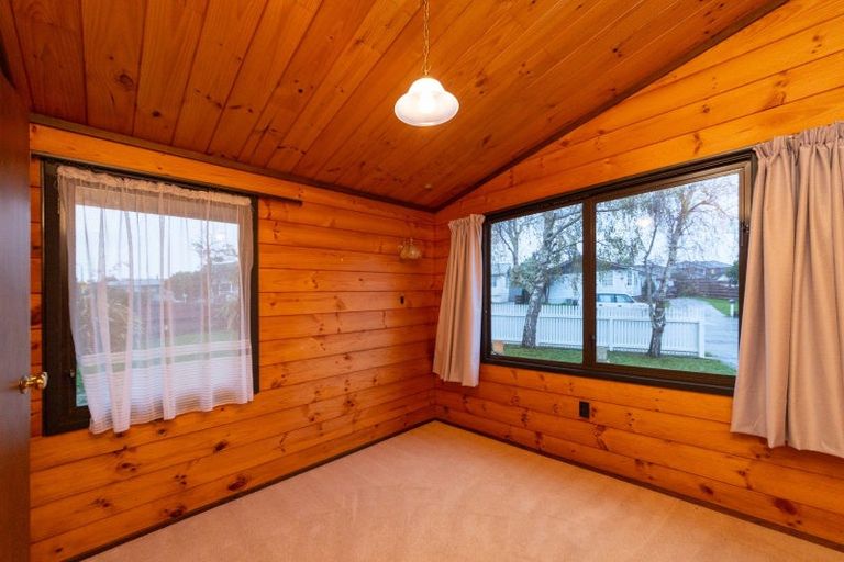 Photo of property in 30 Fraser Drive, Feilding, 4702