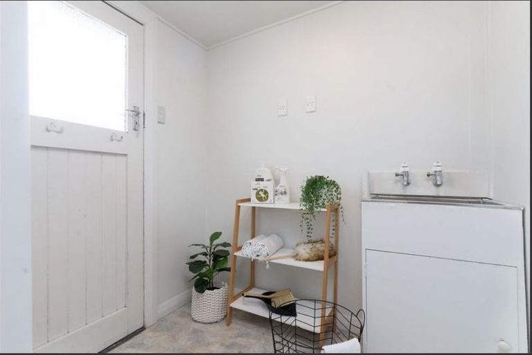 Photo of property in 12 Watsons Road, Te Ore Ore, Masterton, 5886