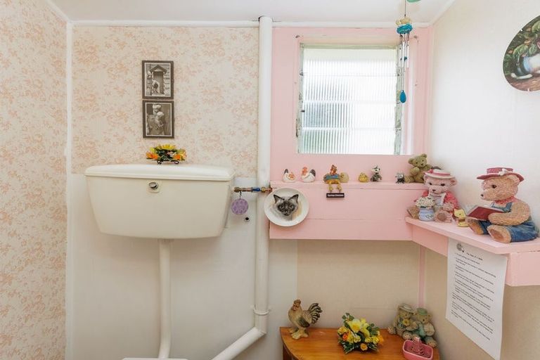 Photo of property in 61 Shearman Street, Waimate, 7924