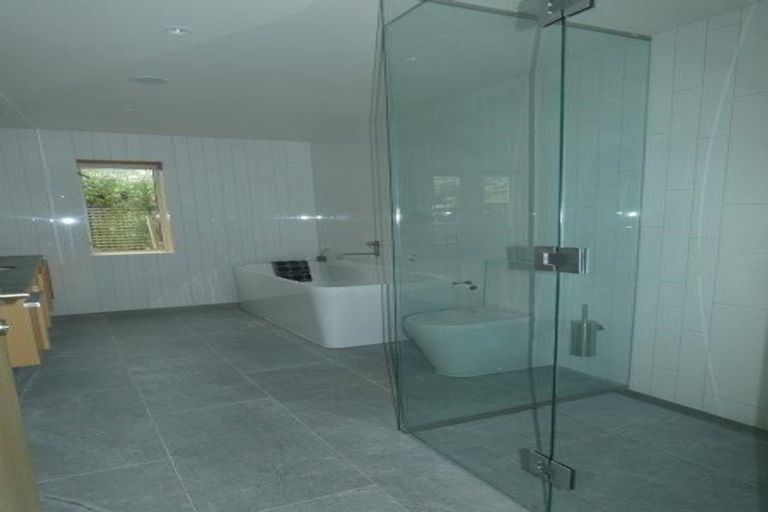 Photo of property in 25 Salamanca Road, Kelburn, Wellington, 6012