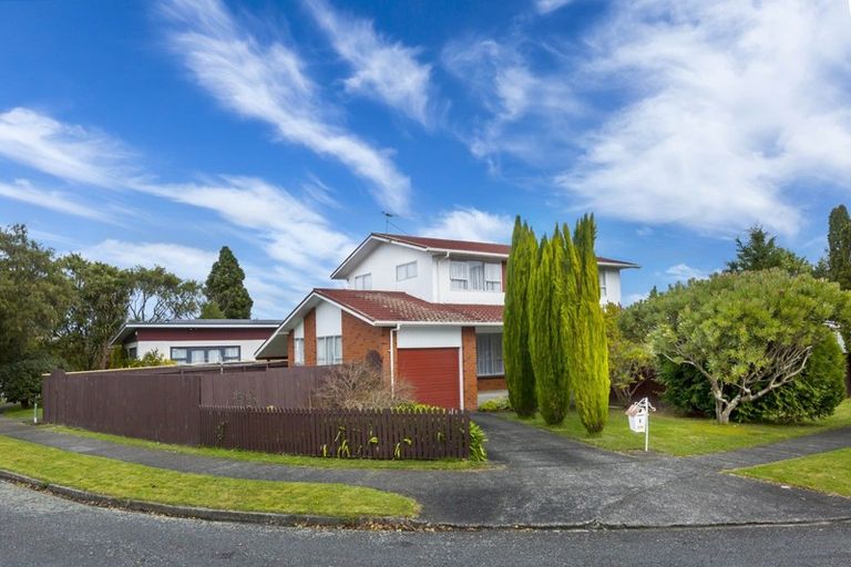 Photo of property in 8 Baltimore Crescent, Totara Park, Upper Hutt, 5018