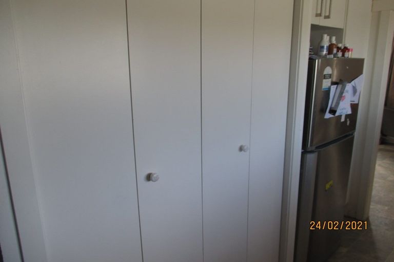 Photo of property in 236 Triangle Road, Massey, Auckland, 0614