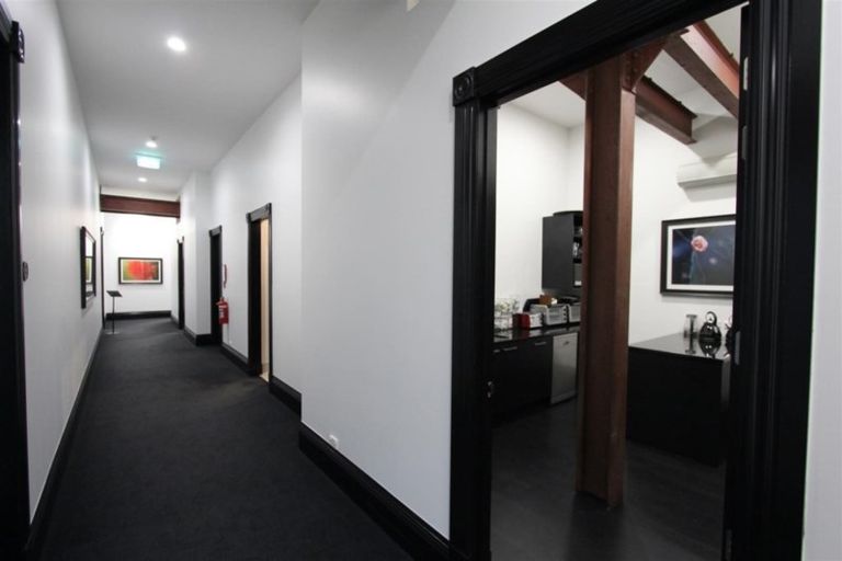 Photo of property in 1 Davy Street, Carterton, 5713