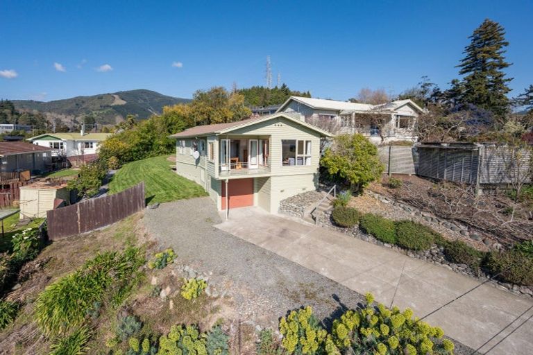 Photo of property in 185 The Ridgeway, Stoke, Nelson, 7011