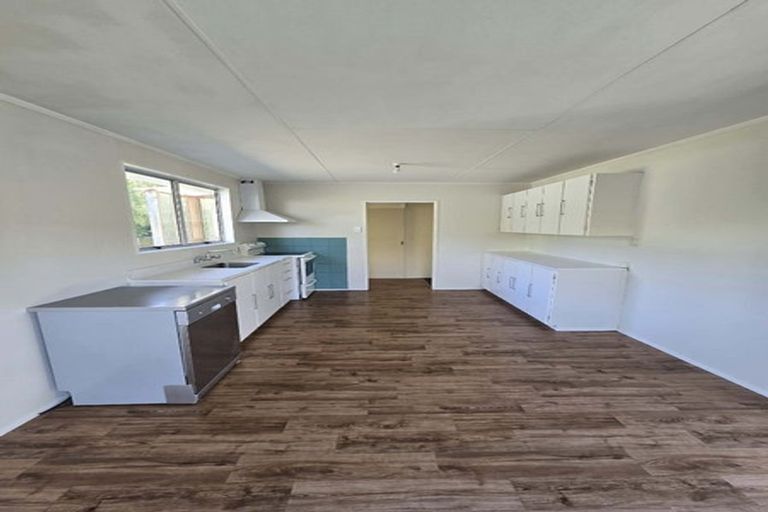 Photo of property in 35 Waite Street, Featherston, 5710