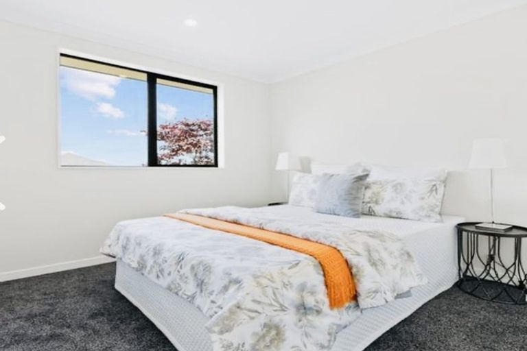 Photo of property in 52 Hillpark Drive, Pokeno, 2402