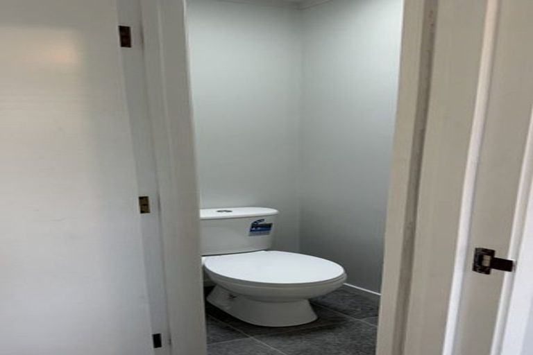 Photo of property in 12a Hastings Street, Te Puke, 3119