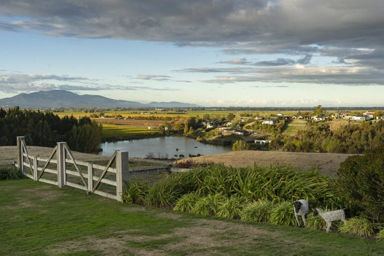 Photo of property in 127 Fairbourne Drive, Fairhall, Blenheim, 7272