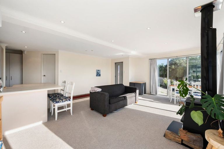 Photo of property in 40c Cunliffe Street, Johnsonville, Wellington, 6037