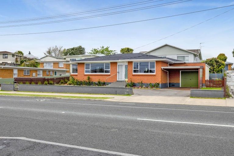 Photo of property in 9 Waimea Street, Westown, New Plymouth, 4310