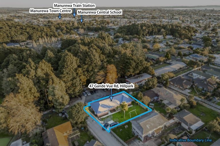 Photo of property in 47 Grande Vue Road, Hillpark, Auckland, 2102