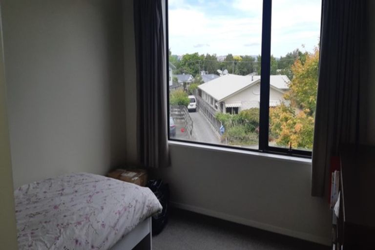 Photo of property in 9 Rewa Place, Lansdowne, Masterton, 5810