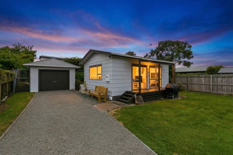 Photo of property in 70a Matatua Road, Raumati Beach, Paraparaumu, 5032