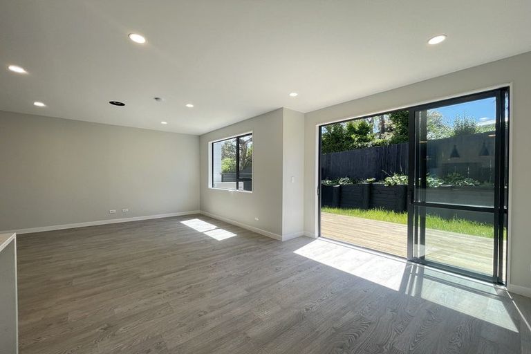 Photo of property in 355d Beach Road, Campbells Bay, Auckland, 0630
