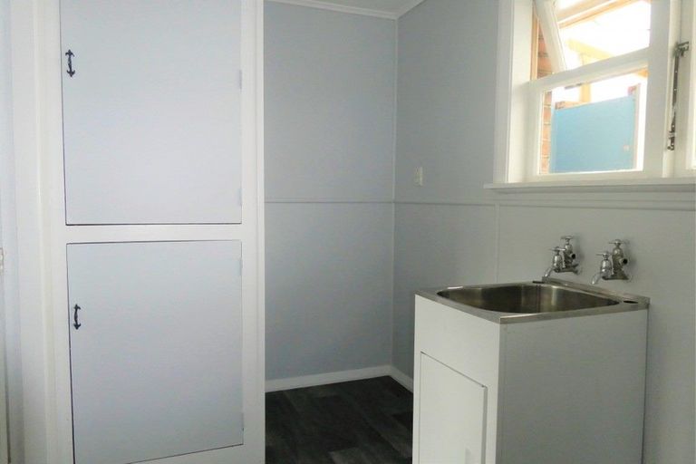 Photo of property in 84 Hall Street, Cobden, Greymouth, 7802