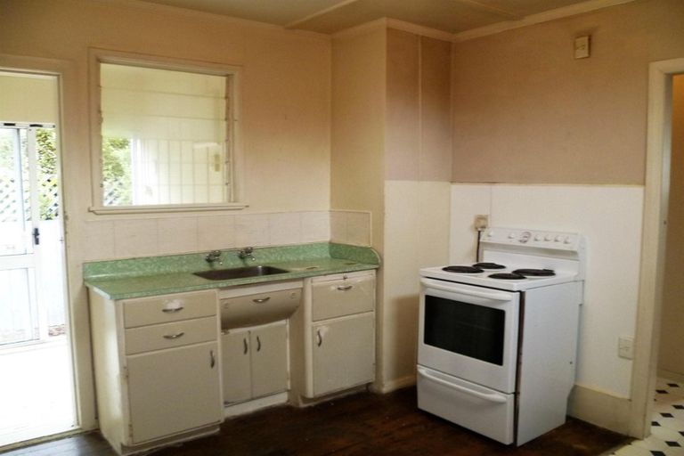 Photo of property in 1/114 Willowpark Road South, Hastings, 4122