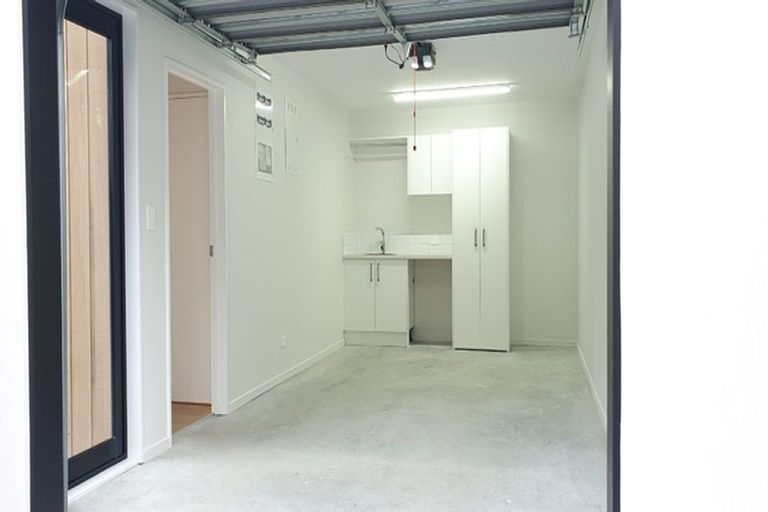 Photo of property in 1/45 Bishop Street, St Albans, Christchurch, 8014