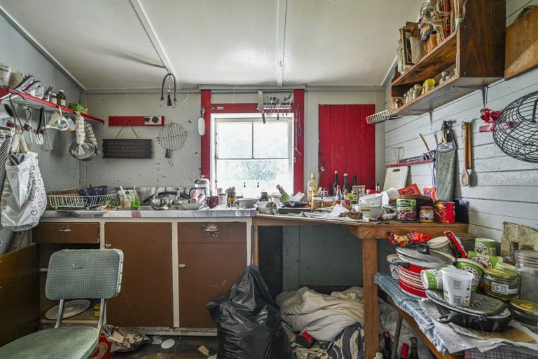 Photo of property in 15 Station Road, Whakatu, Hastings, 4102