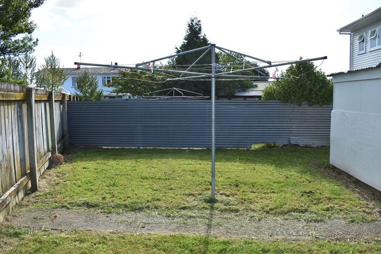 Photo of property in 11 Kauri Street, Levin, 5510