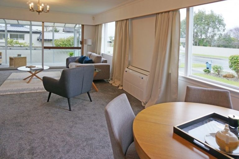 Photo of property in 2 Cruickshank Crescent, Rosedale, Invercargill, 9810
