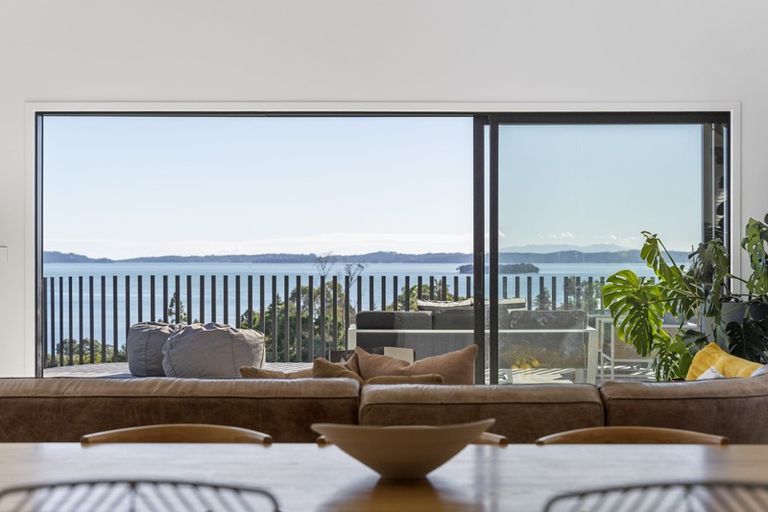 Photo of property in 71 Pah Road, Cockle Bay, Auckland, 2014