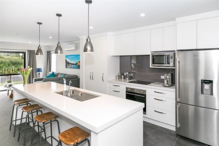 Photo of property in 15 Rebekah Crescent, Flagstaff, Hamilton, 3210