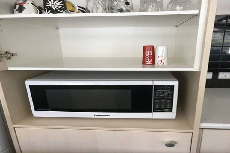 Photo of property in Montreaux, 164 The Terrace, Wellington Central, Wellington, 6011