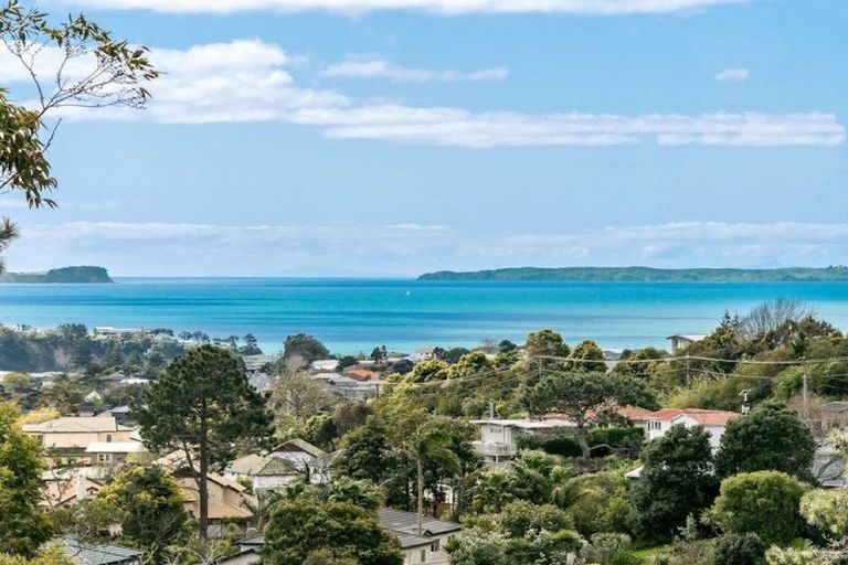 Photo of property in 185b Browns Bay Road, Browns Bay, Auckland, 0630