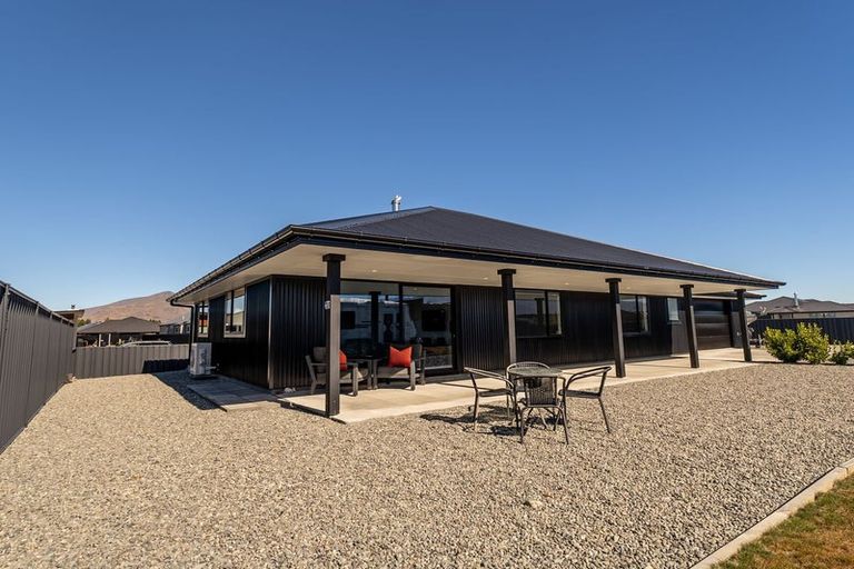 Photo of property in 19 Grandvue Drive, Twizel, 7901