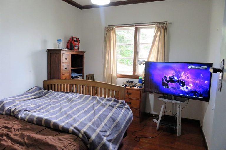 Photo of property in 16 Nahum Street, Paeroa, 3600