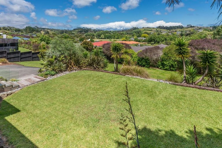 Photo of property in 49 Freshfields Road, Waimauku, 0812