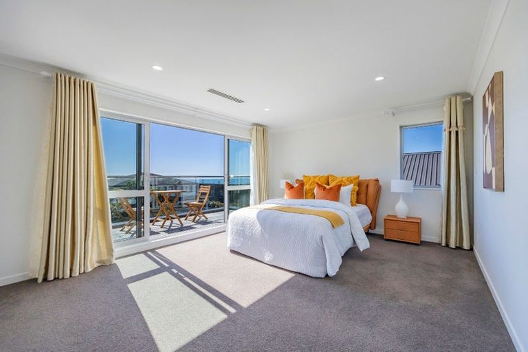 Photo of property in 20 Bearing Parade, Long Bay, Auckland, 0630