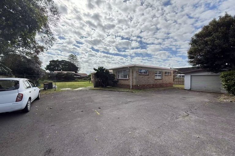 Photo of property in 53 Fairview Road, Papatoetoe, Auckland, 2025