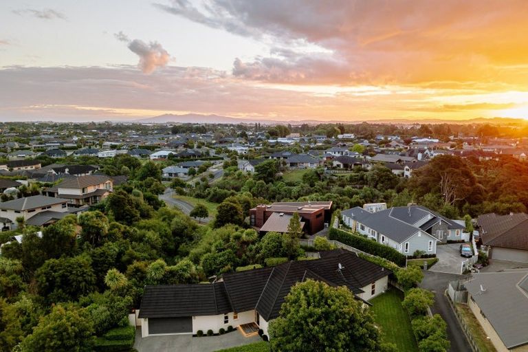 Photo of property in 10 Everleigh Court, Flagstaff, Hamilton, 3210