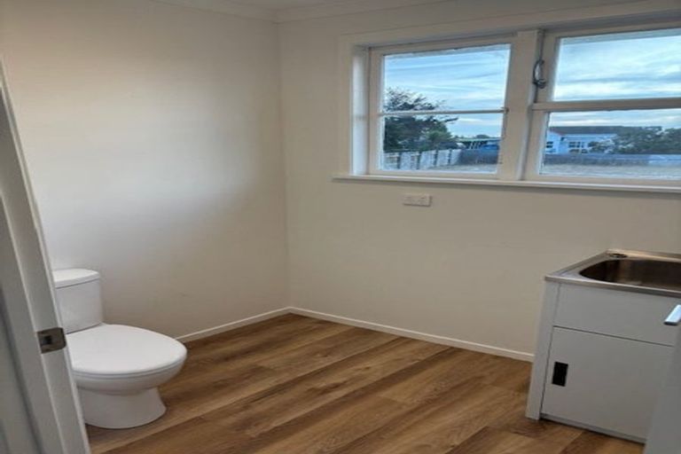 Photo of property in 35 Railway Road, Bunnythorpe, Palmerston North, 4478