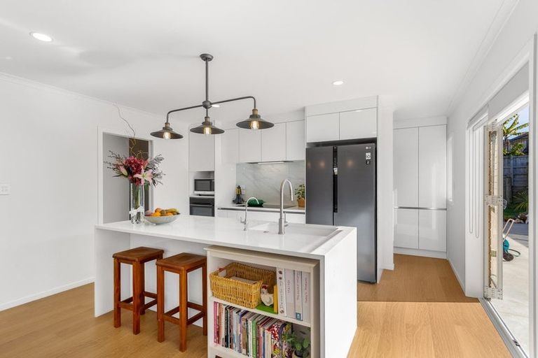 Photo of property in 9 Arahi Place, Rototuna North, Hamilton, 3210