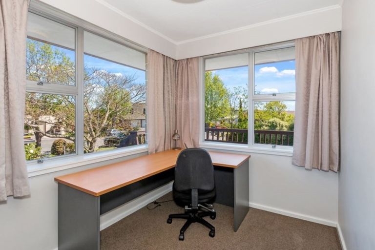 Photo of property in 20 Freebairn Street, Redwood, Christchurch, 8051