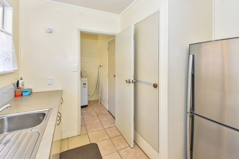 Photo of property in 2/75 Kolmar Road, Papatoetoe, Auckland, 2025