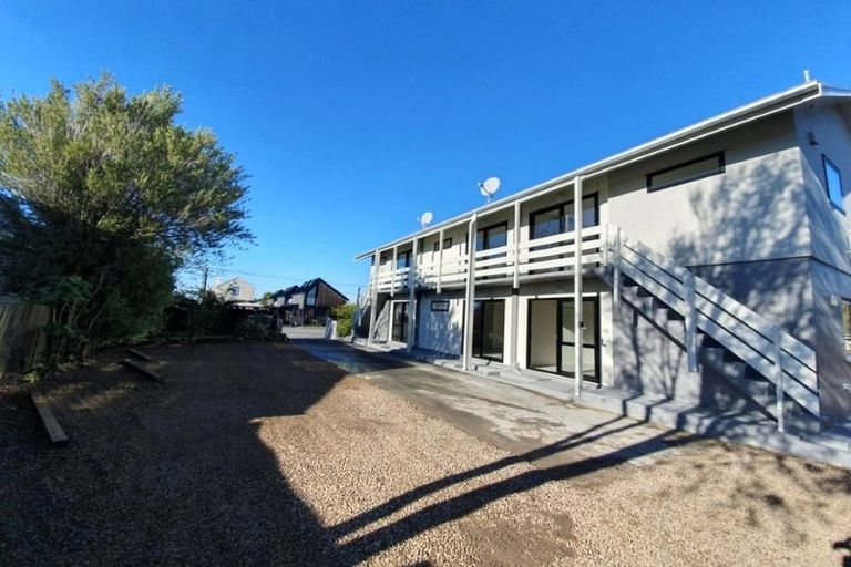 Photo of property in 1/481 Barbadoes Street, Edgeware, Christchurch, 8013