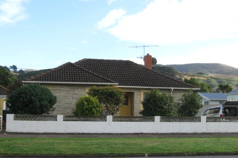 Photo of property in 1263 High Street, Taita, Lower Hutt, 5011