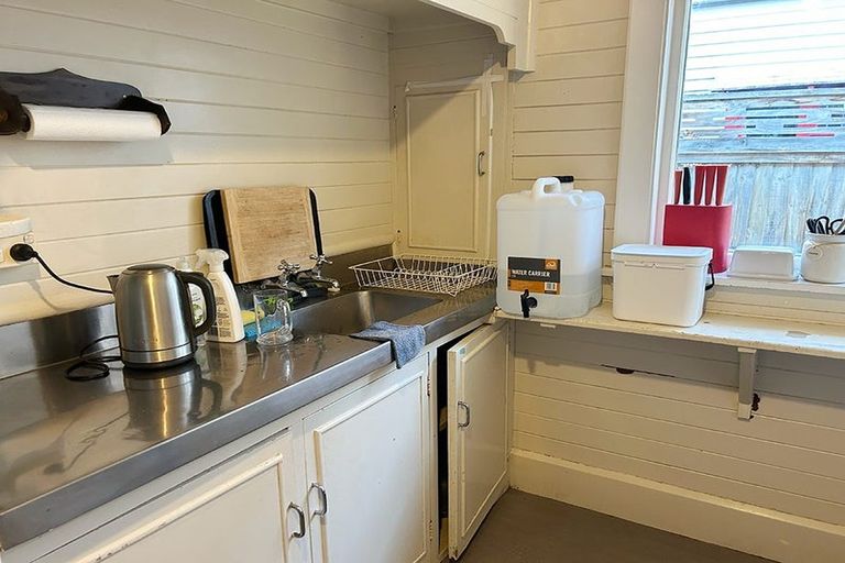 Photo of property in 24 Keswick Street, Woolston, Christchurch, 8023