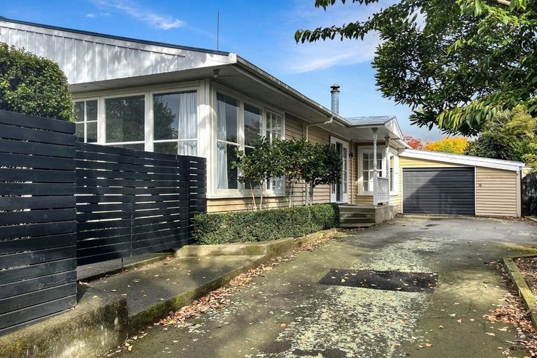 Photo of property in 4 Bond Street, Hokowhitu, Palmerston North, 4410