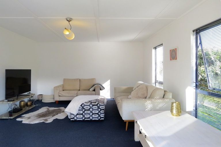 Photo of property in 70 Mary-ellen Place, Coromandel, 3506