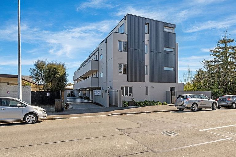 Photo of property in 301/871 Colombo Street, Christchurch Central, Christchurch, 8013