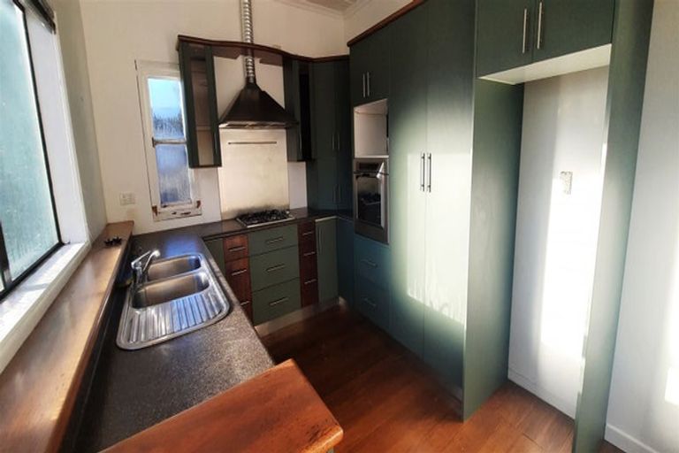 Photo of property in 43 Sullivan Avenue, Woolston, Christchurch, 8023