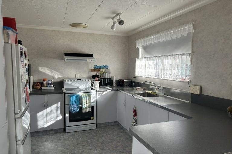 Photo of property in 53 King Edward Street, Eltham, 4322