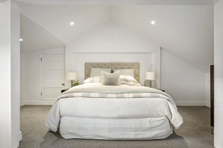 Photo of property in 9 Coronation Street, Belmont, Auckland, 0622