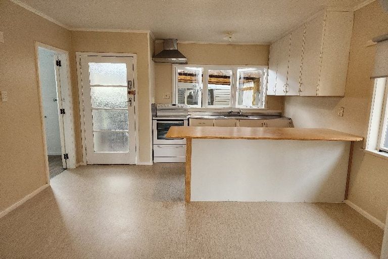 Photo of property in 32 Cameron Road, Hamilton East, Hamilton, 3216