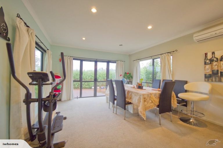 Photo of property in 3 Borneo Drive, Fairview Heights, Auckland, 0632